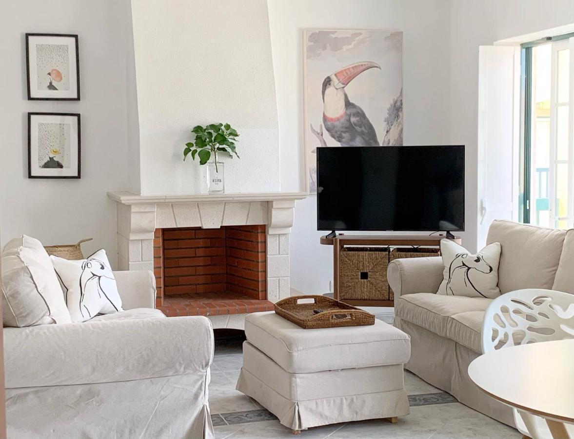 Stylish 3 Bedroom Close To The Monte Gordo
