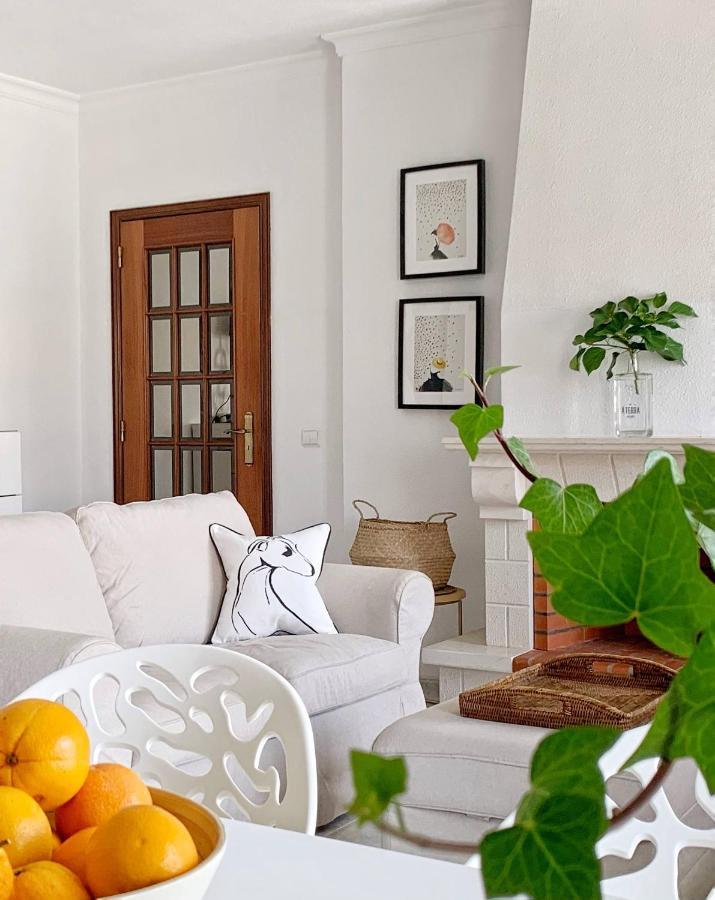 Stylish 3 Bedroom Close To The Apartment *