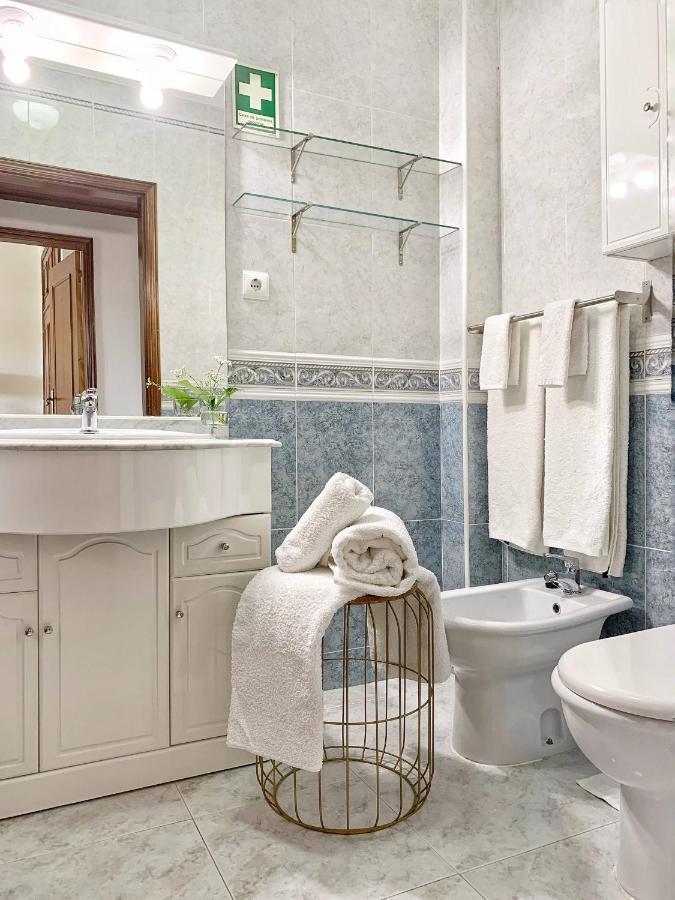 Stylish 3 Bedroom Close To The Apartment